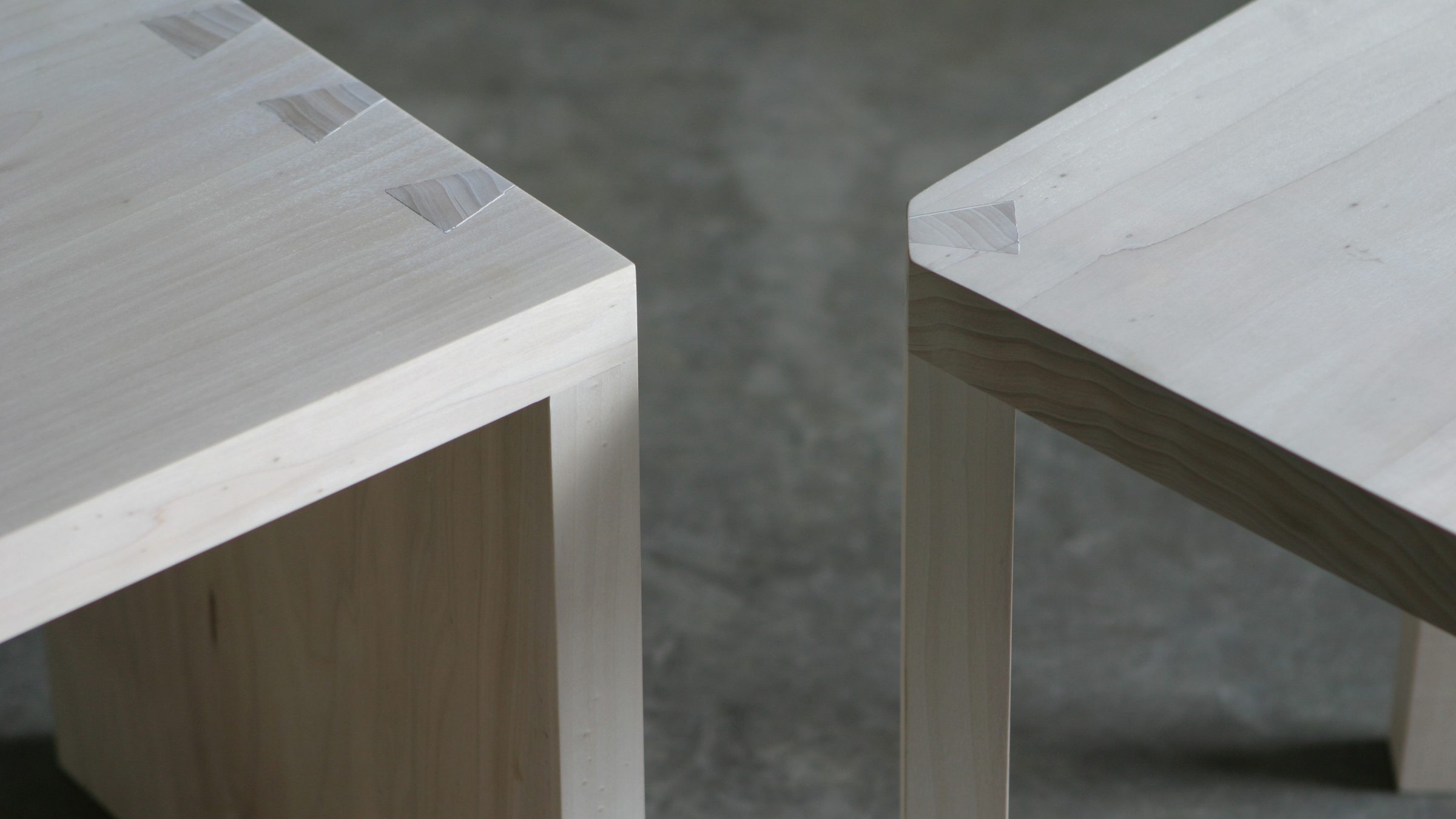 Detail of the dovetail joint on a corner of the Rondine table