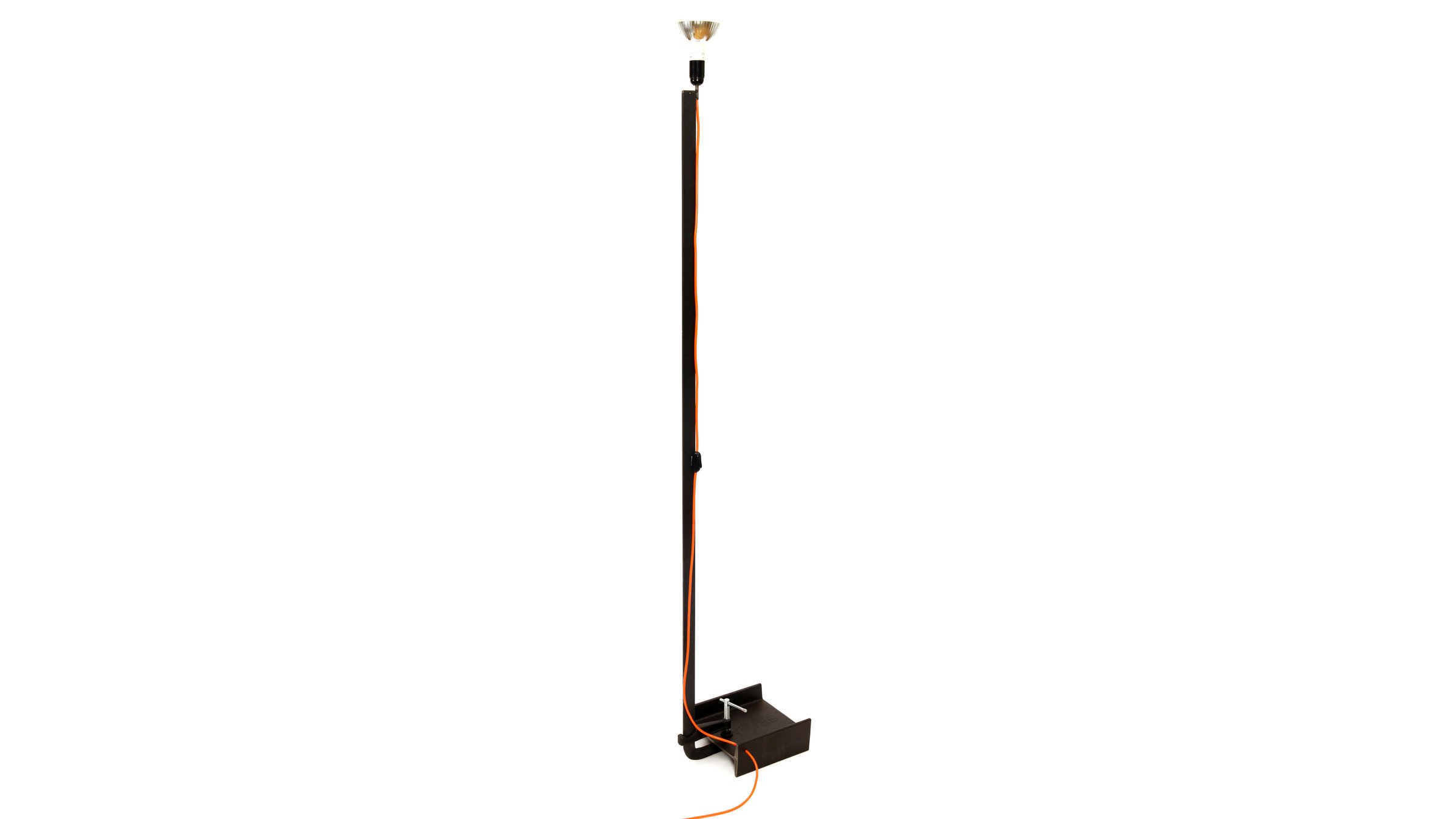 Stringimi, floor lamp version with an iron clamp