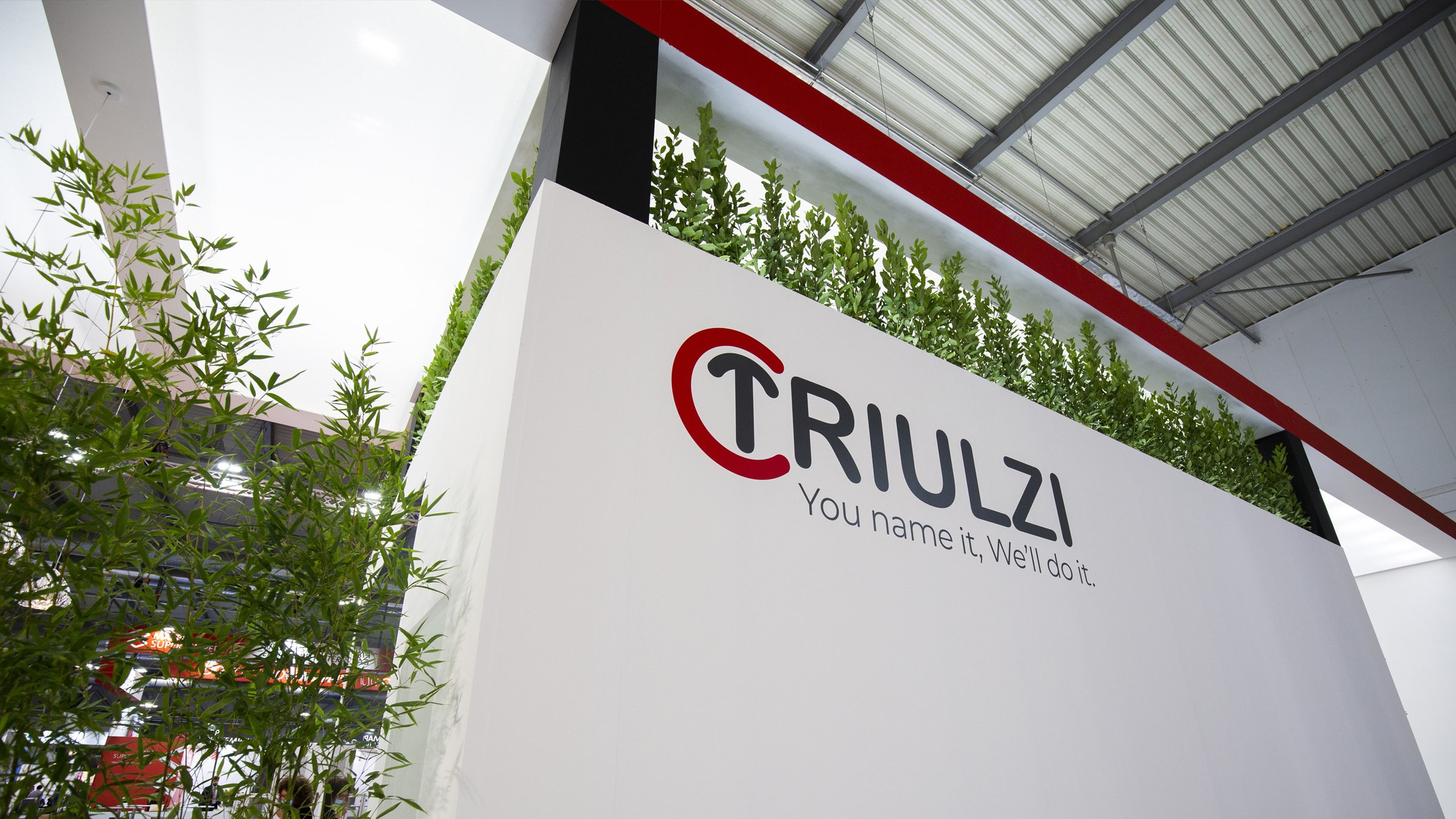 Lounge area of the Triulzi stand at Vitrum Milano